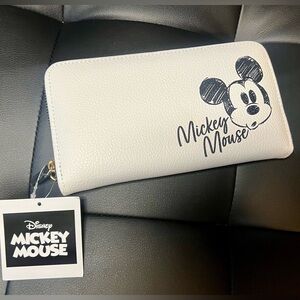 Disney White Mickey Mouse Sketch Zip Wallet New